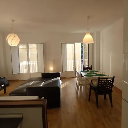 Viviendas Turisticas La Merced Apartment *