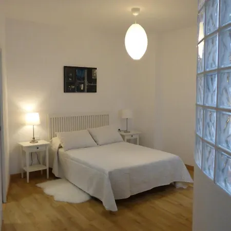 Viviendas Turisticas La Merced * 론다