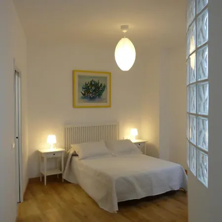 Viviendas Turisticas La Merced Apartment