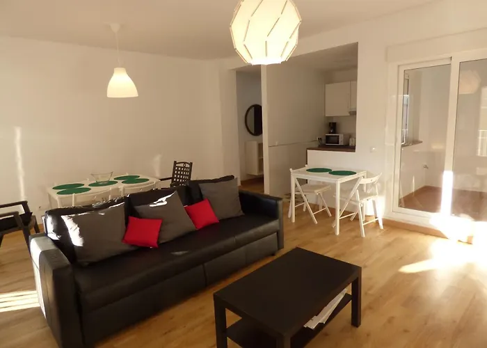 Viviendas Turisticas La Merced 龙达