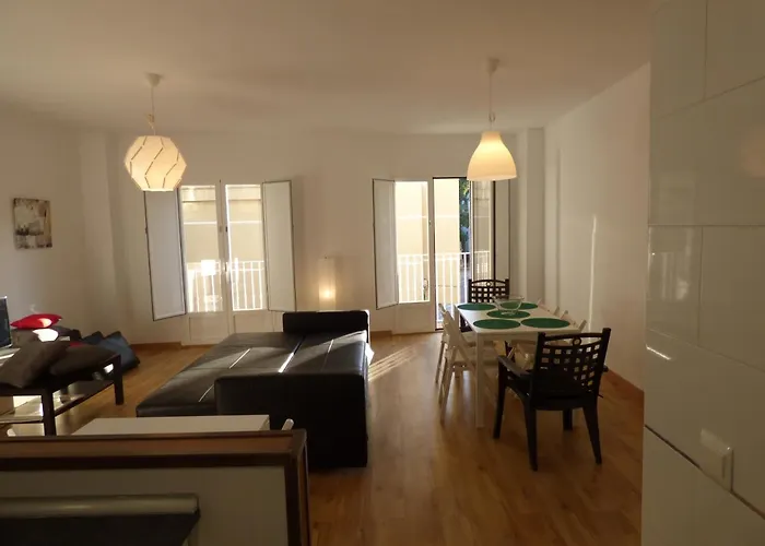 Viviendas Turisticas La Merced Apartment *